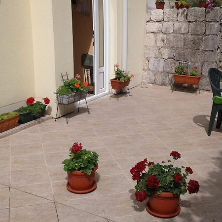 Apartment Adela Kotor Exterior foto