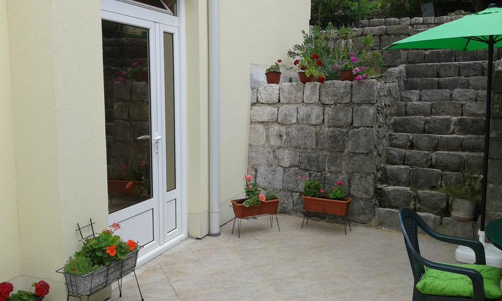 Apartment Adela Kotor Exterior foto